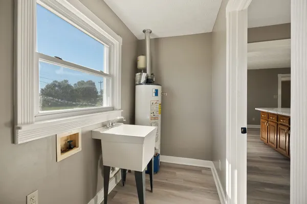 $369,000 | 415 Allen Ferry Road, Smithville, TN 37166