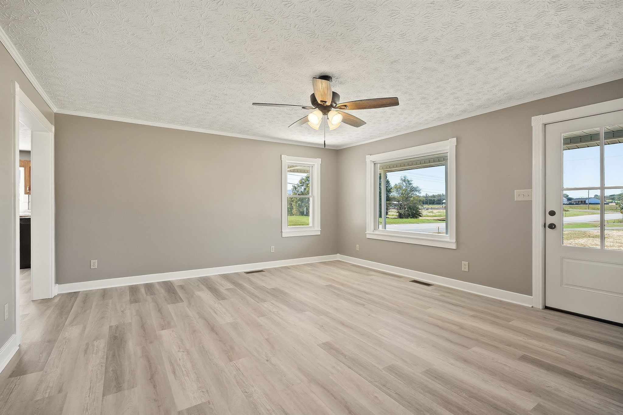 415 Allen Ferry Road Smithville, TN 37166 - Photo 5 of 35