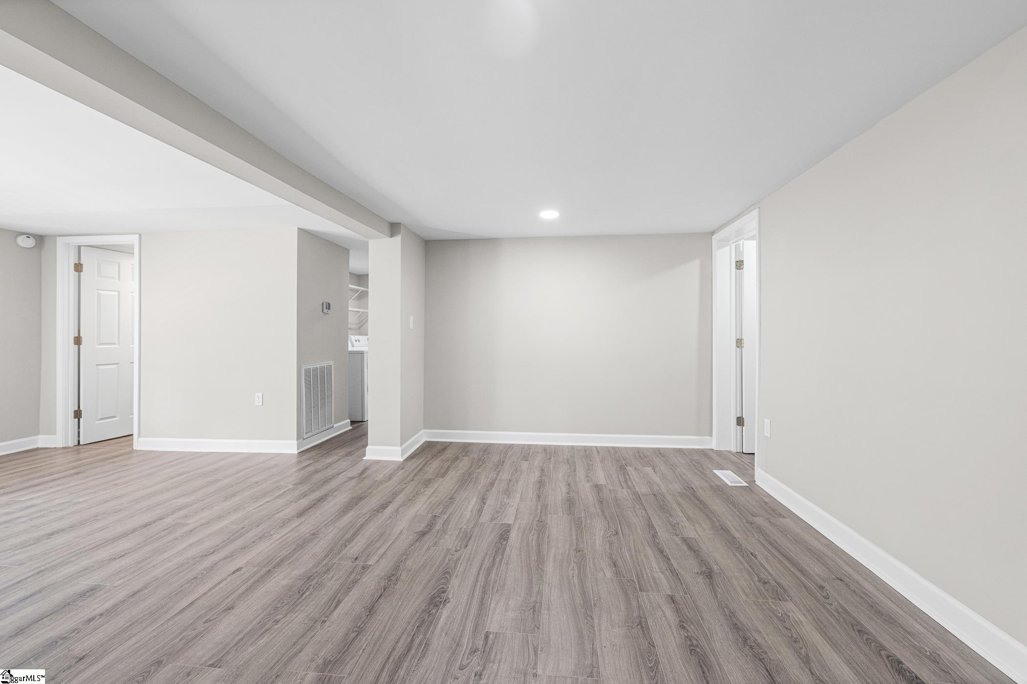 131 Fall Street Woodruff, SC 29388 - Photo 14 of 31