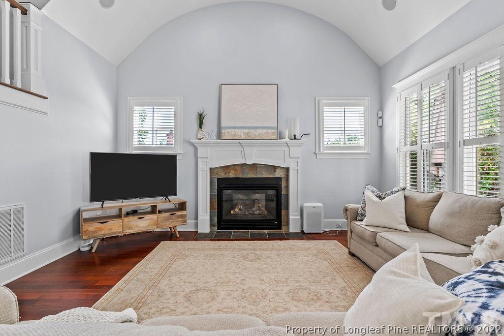 3039 Farrior Road Raleigh, NC 27607 - Photo 9 of 35 Gallery Image 9