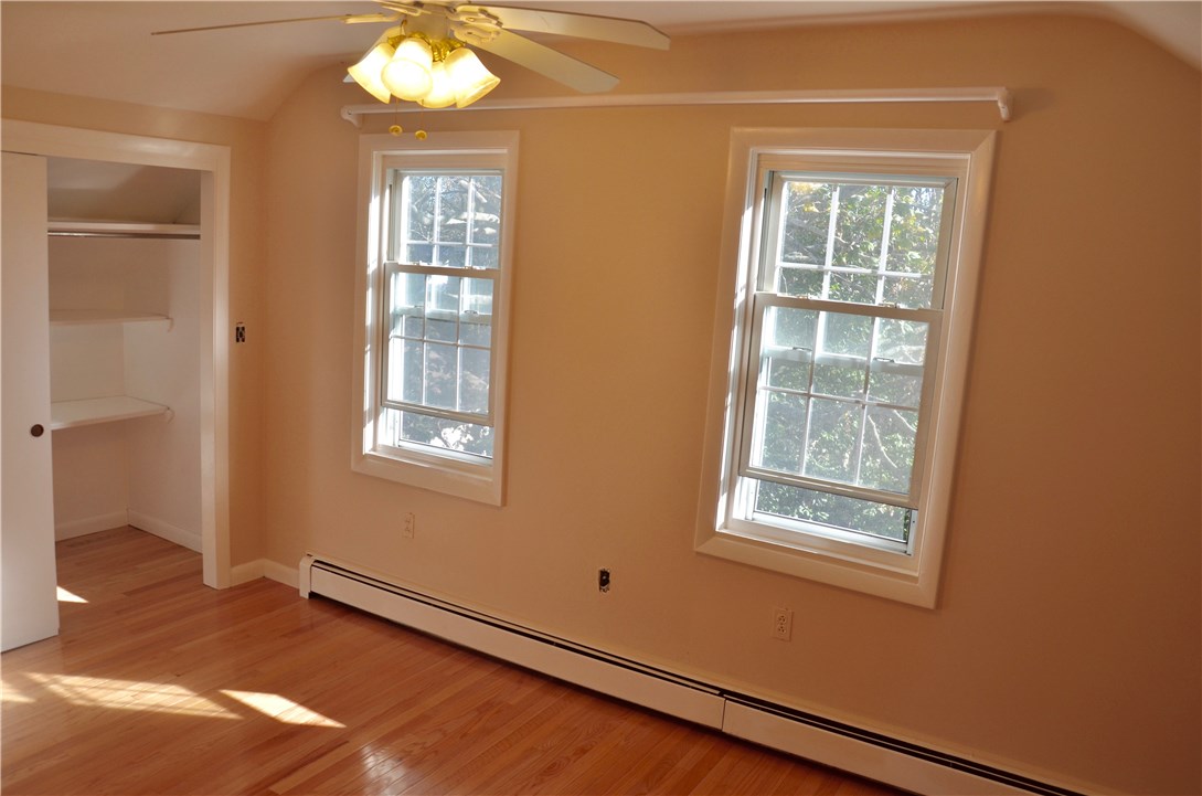 15 Halsey Street Newport, RI 02840 - Photo 13 of 33