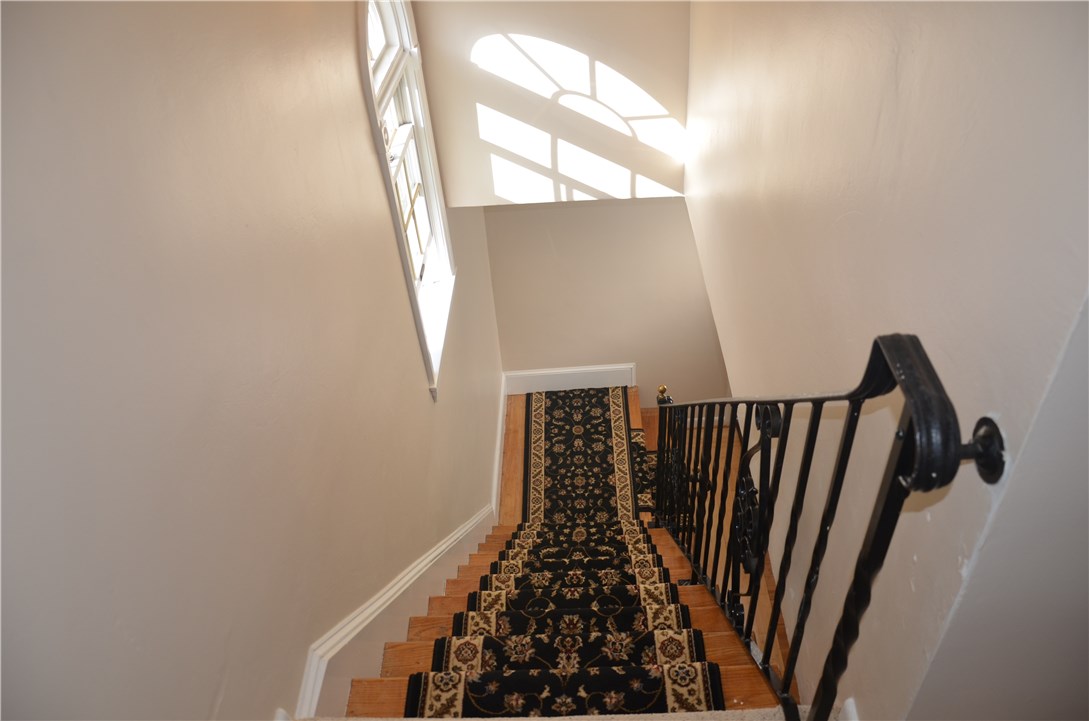 15 Halsey Street Newport, RI 02840 - Photo 17 of 33