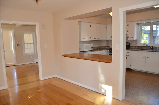 $3,400 | 15 Halsey Street, Newport, RI 02840