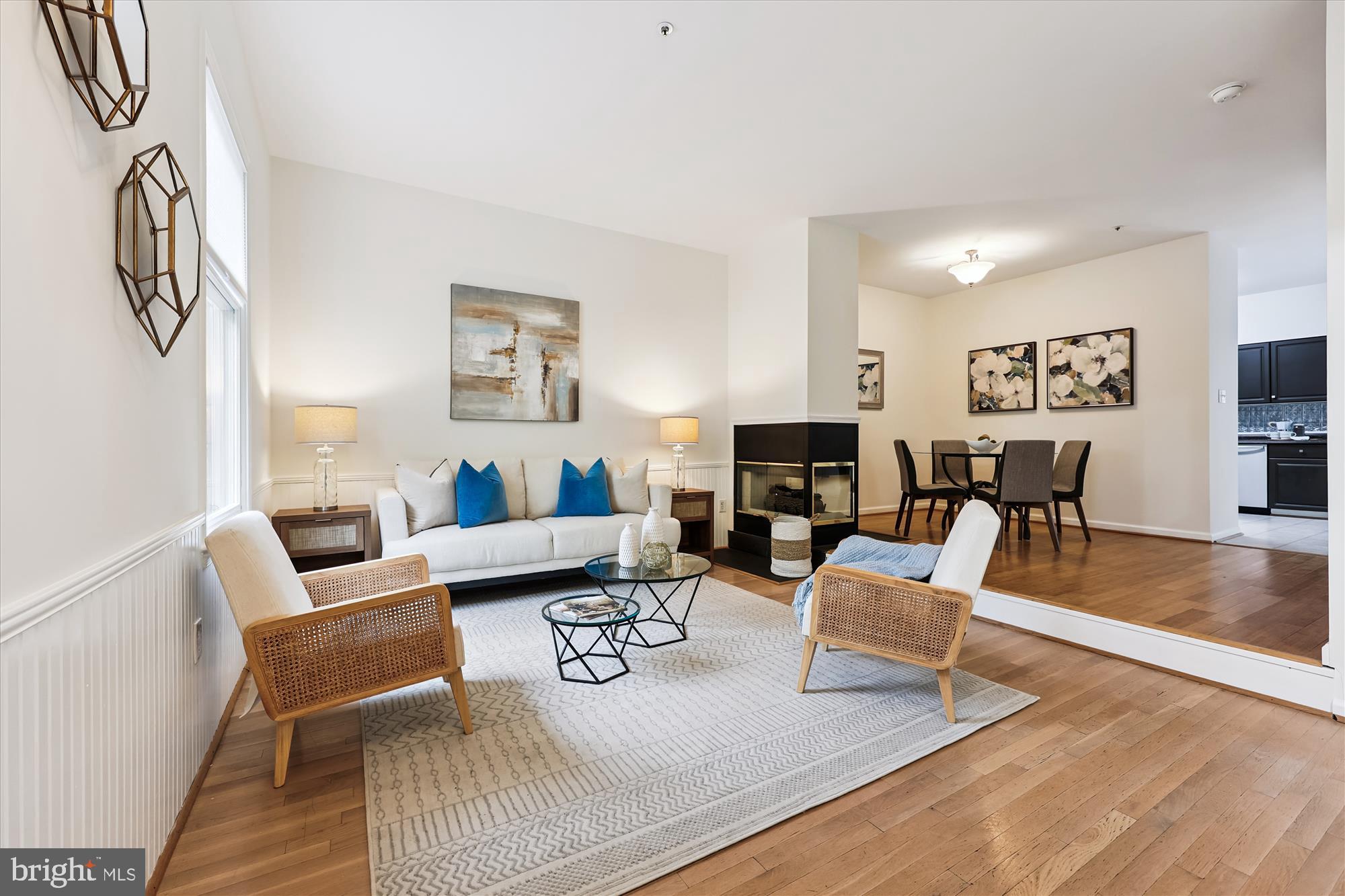 473 Tschiffely Square Road Gaithersburg, MD 20878 - Photo 2 of 64 a living room with furniture or couch and a wooden floor