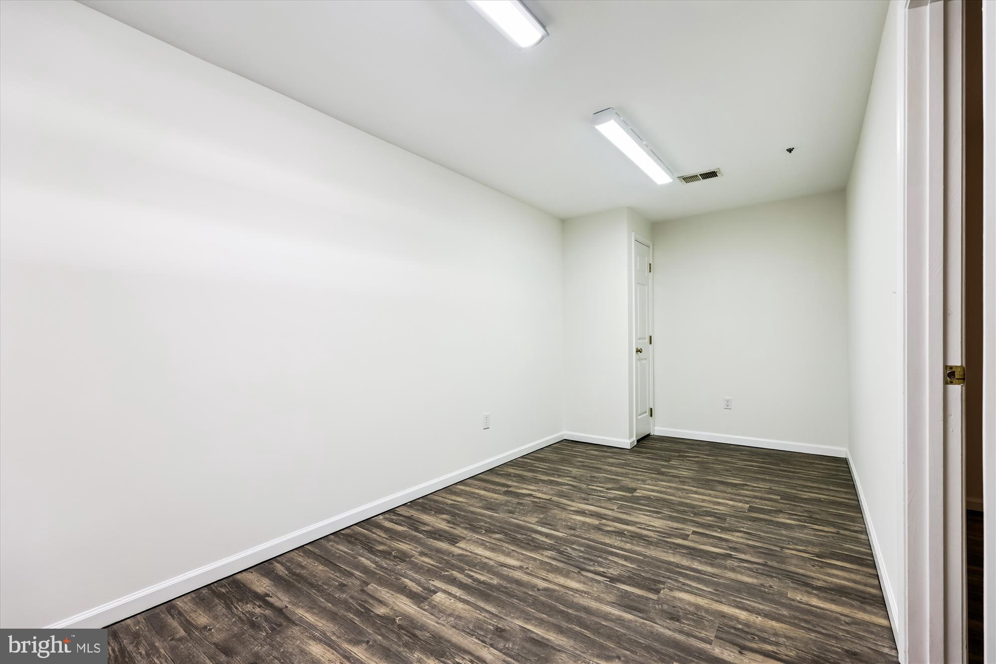 473 Tschiffely Square Road Gaithersburg, MD 20878 - Photo 41 of 64 Storage