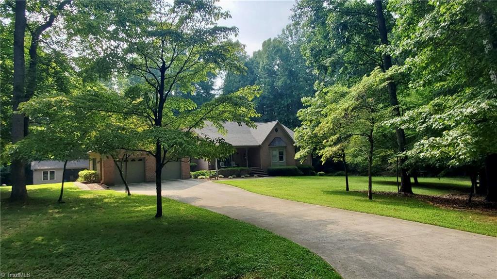 736 Ed Essick Road Lexington, NC 27295 - Photo 2 of 42 Gallery Image 2