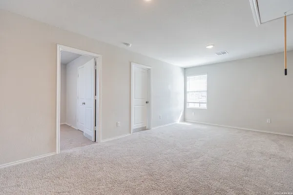 $1,850 | 2766 Rosefinch, New Braunfels, TX 78130