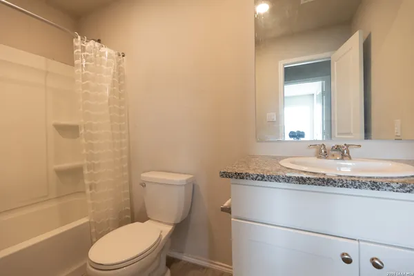 $1,850 | 2766 Rosefinch, New Braunfels, TX 78130
