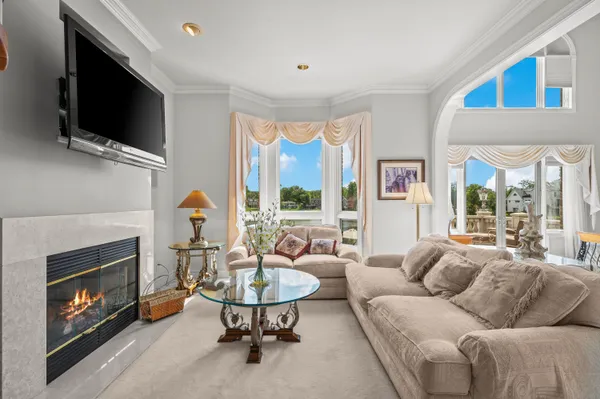 $2,990,000 | 459 Surrey Hill Lane, Valparaiso, IN 46385