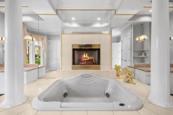 $2,990,000 | 459 Surrey Hill Lane, Valparaiso, IN 46385