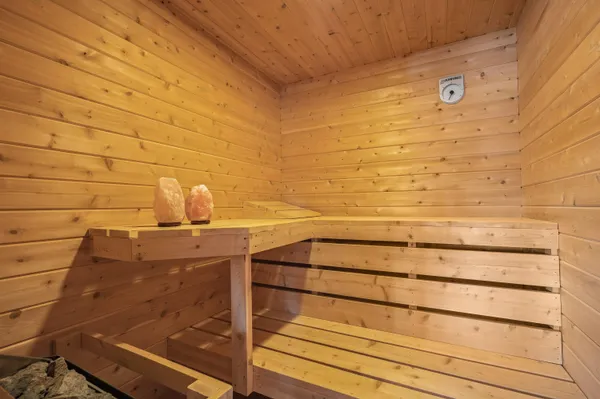 $2,990,000 | 459 Surrey Hill Lane, Valparaiso, IN 46385