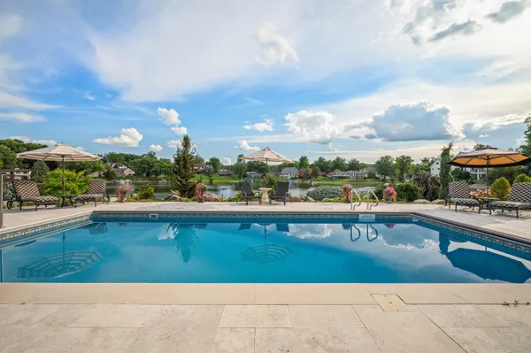 $2,990,000 | 459 Surrey Hill Lane, Valparaiso, IN 46385