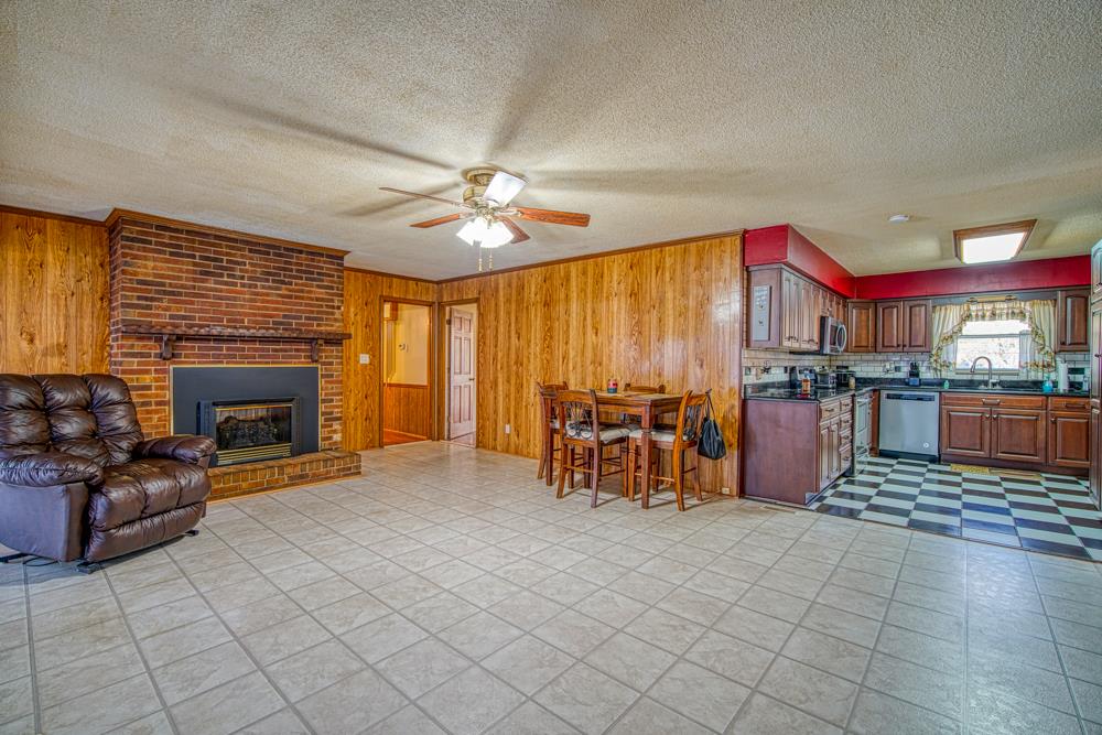 205 Flatwood Road Spartanburg, SC 29303 - Photo 8 of 36 Gallery Image 8
