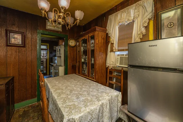 $699,999 | 200 Fishburne Street, Charleston, SC 29403