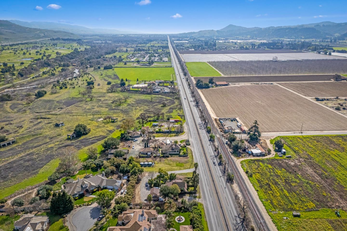 585 Monterey Road Morgan Hill, CA 95037 - Photo 24 of 39