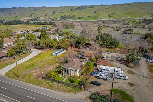 $1,350,000 | 585 Monterey Road, Morgan Hill, CA 95037