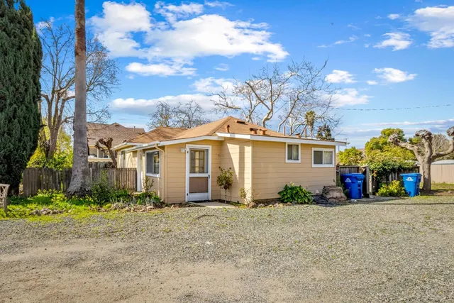$1,350,000 | 585 Monterey Road, Morgan Hill, CA 95037