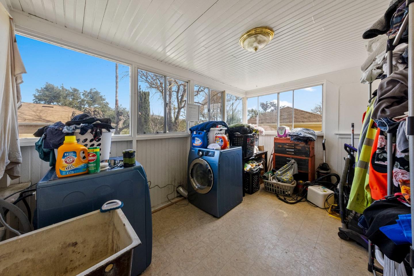 585 Monterey Road Morgan Hill, CA 95037 - Photo 10 of 39