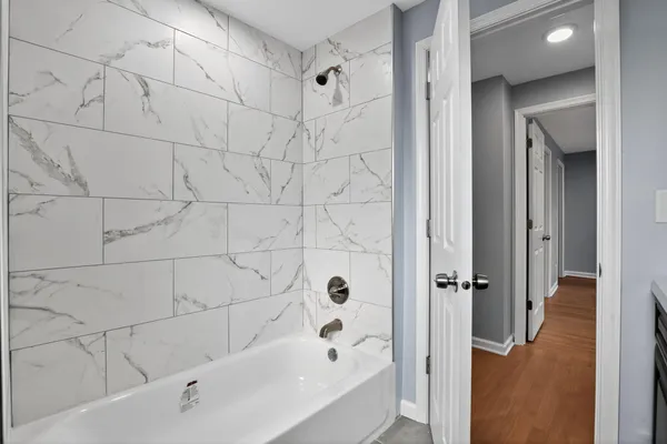 a bathroom with a bathtub