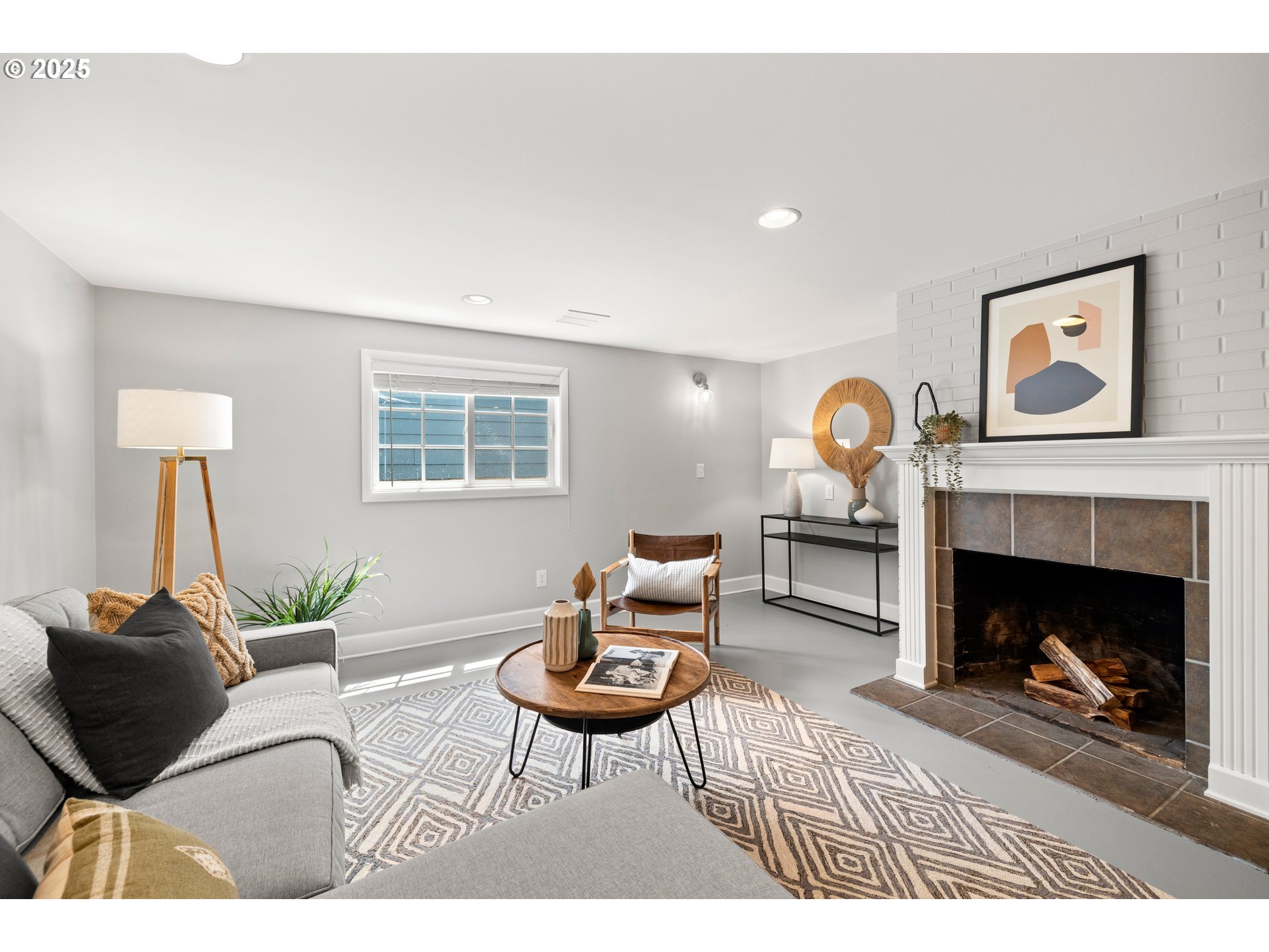 6458 Southwest Loop Drive Portland, OR 97221 - Photo 33 of 47 Gallery Image 33