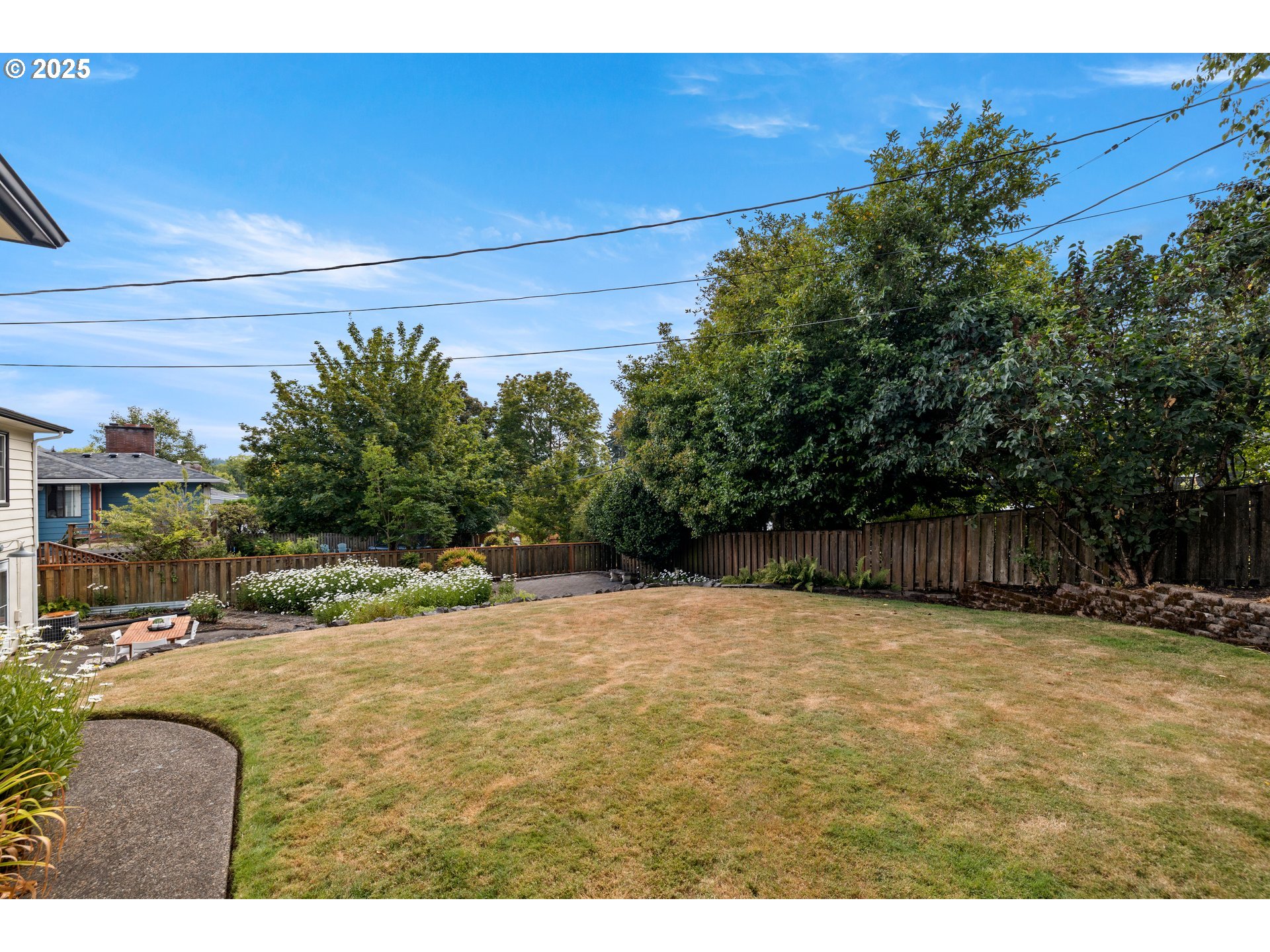 6458 Southwest Loop Drive Portland, OR 97221 - Photo 39 of 47 Gallery Image 39