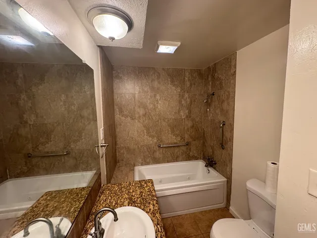 $339,999 | Undisclosed Address, Fresno, CA 93705