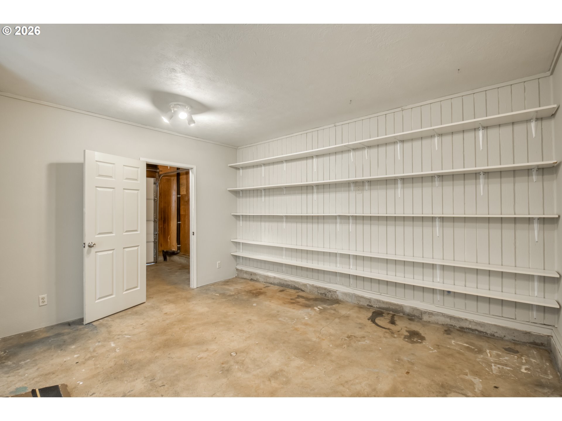 4923 Southeast 113th Avenue Portland, OR 97266 - Photo 28 of 38