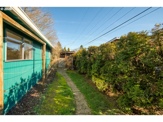 $450,000 | 4923 Southeast 113th Avenue, Portland, OR 97266