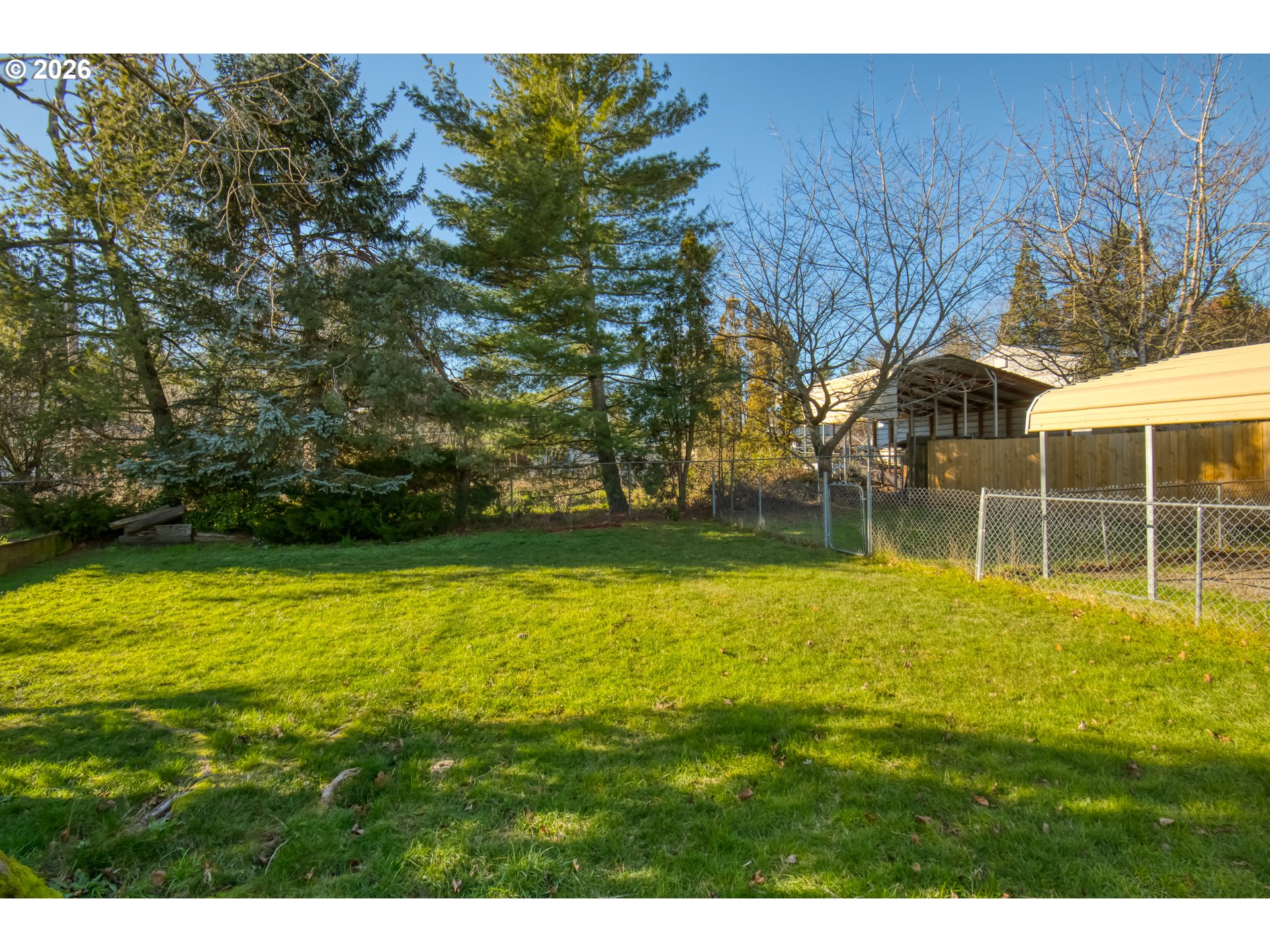 4923 Southeast 113th Avenue Portland, OR 97266 - Photo 36 of 38