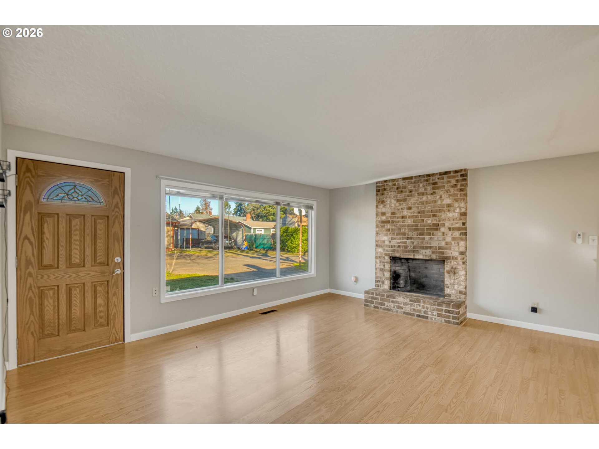 4923 Southeast 113th Avenue Portland, OR 97266 - Photo 5 of 38