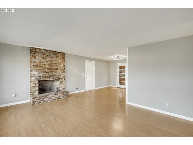 $450,000 | 4923 Southeast 113th Avenue, Portland, OR 97266