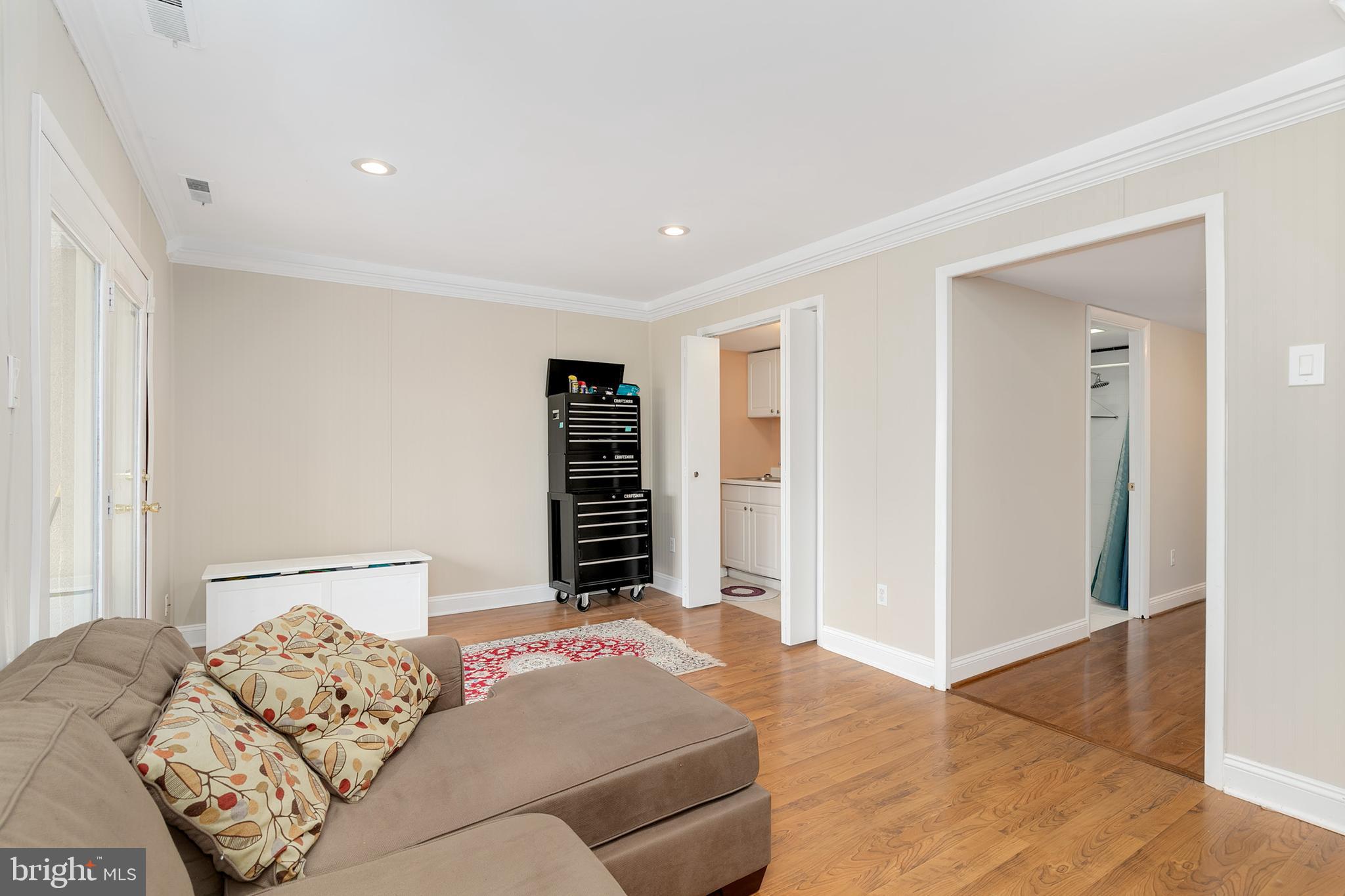 1602 Valencia Way Reston, VA 20190 - Photo 30 of 40