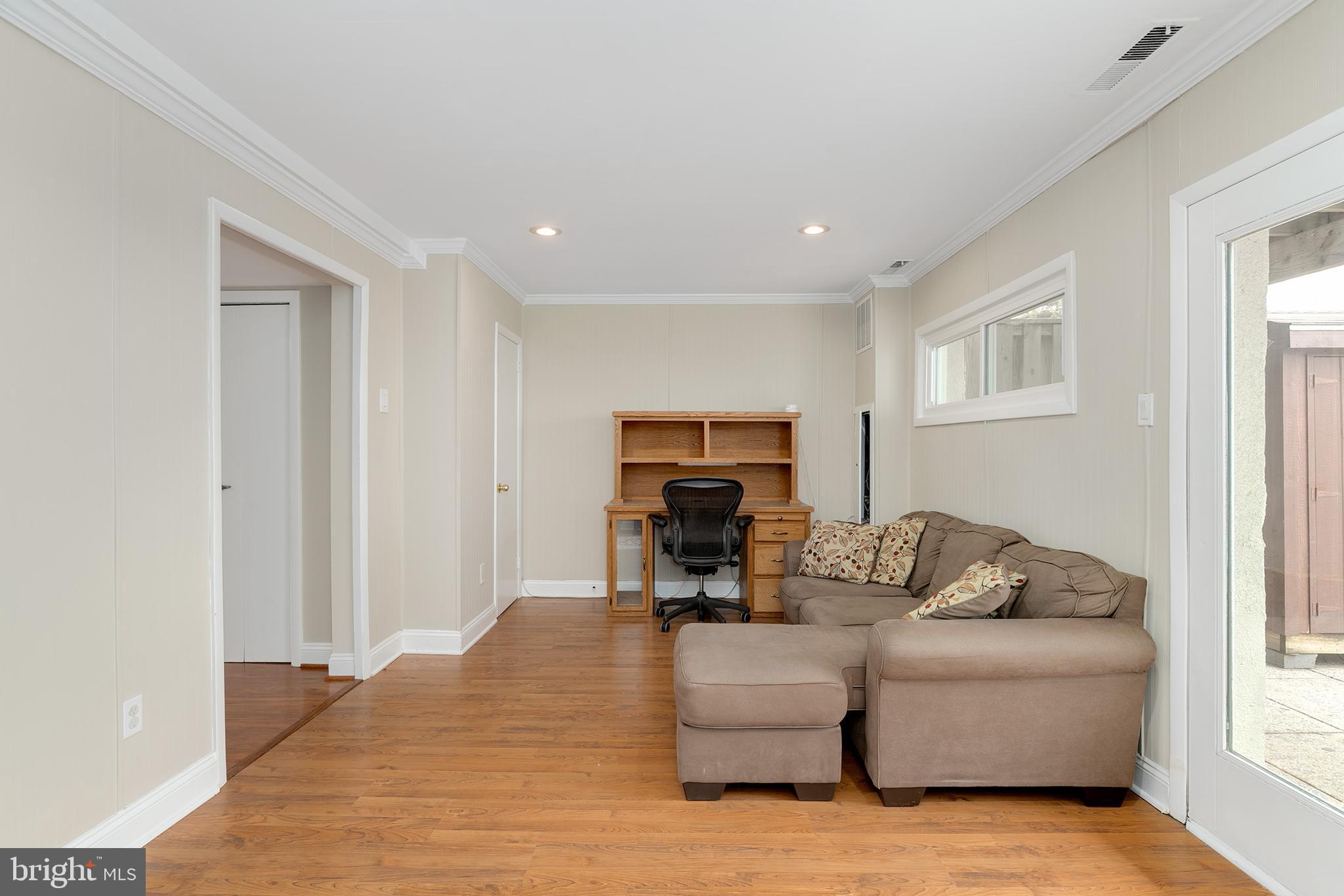 1602 Valencia Way Reston, VA 20190 - Photo 34 of 40