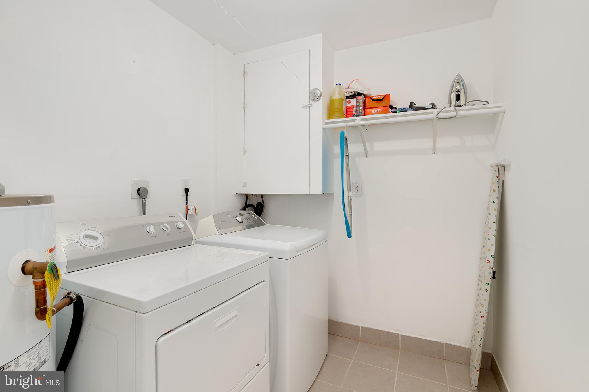 1602 Valencia Way Reston, VA 20190 - Photo 36 of 40