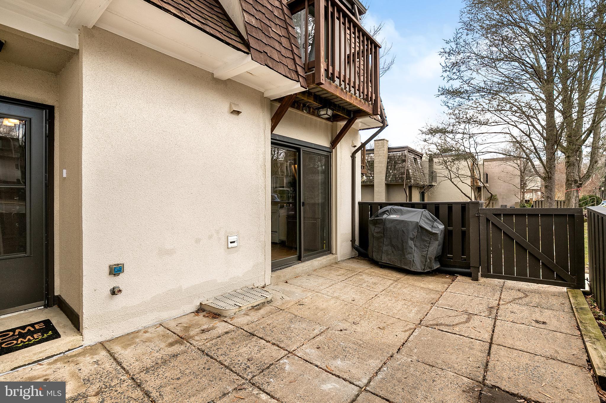 1602 Valencia Way Reston, VA 20190 - Photo 37 of 40