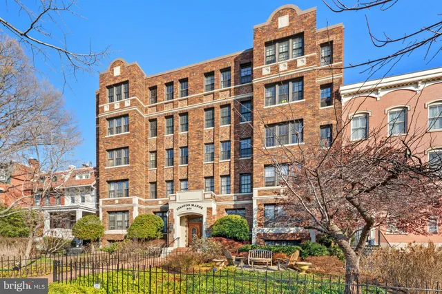 $275,000 | 644 Massachusetts Avenue Northeast, Unit 406, Washington, DC 20002