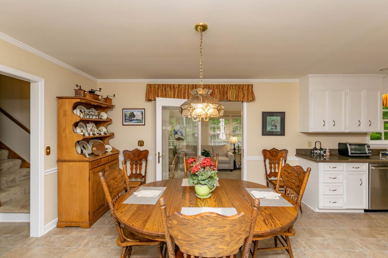 224 East Shallowstone Road Greer, SC 29650 - Photo 4 of 40 Gallery Image 4