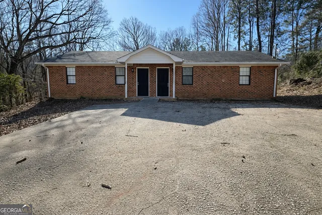 $1,250 | 271 East Wright Street, Unit 30, Winder, GA 30680