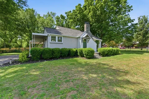 $439,000 | 2 Ruskin Avenue, Nashville, TN 37216