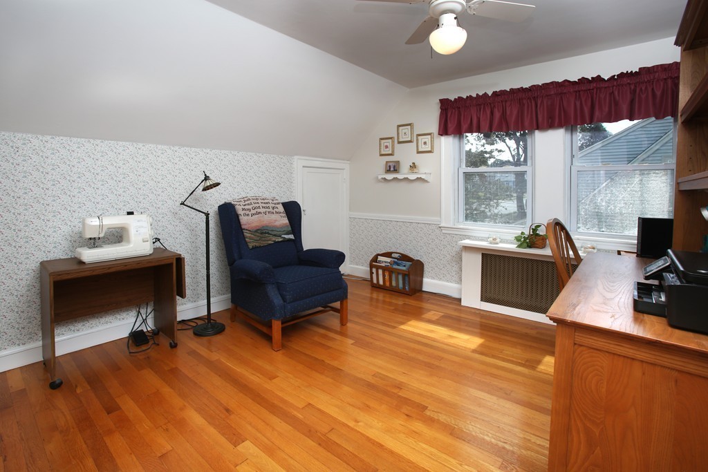 114 Beal Road Waltham, MA 02453 - Photo 13 of 22 Gallery Image 13