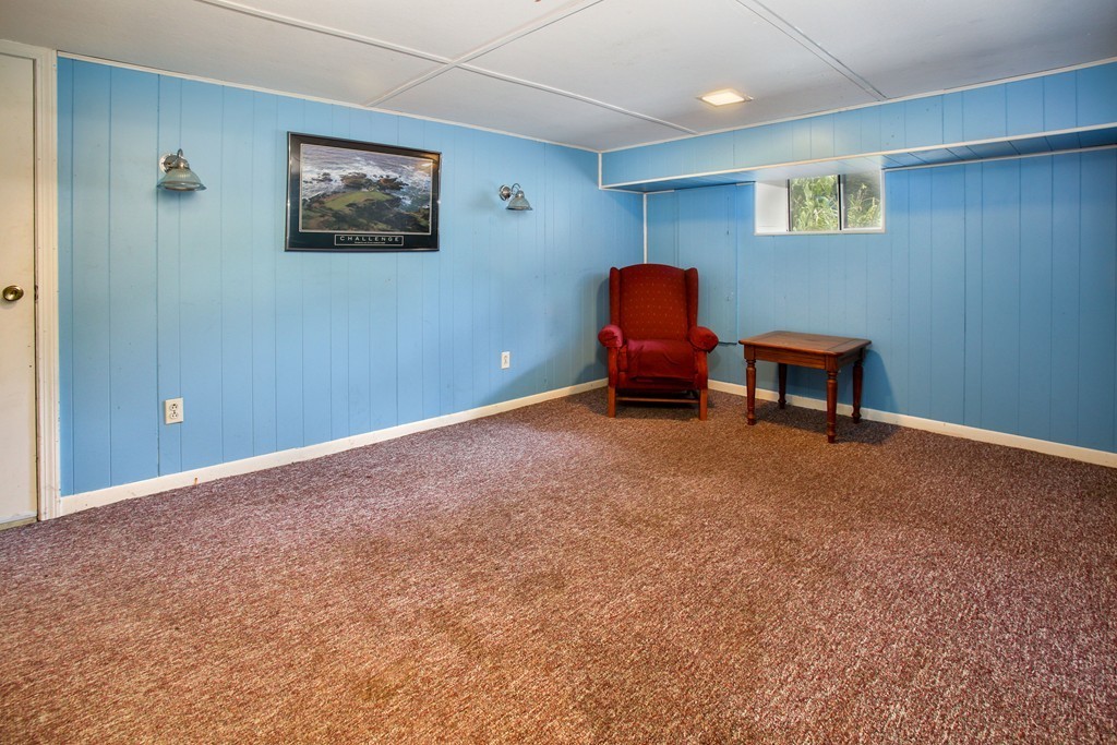 114 Beal Road Waltham, MA 02453 - Photo 16 of 22 Gallery Image 16