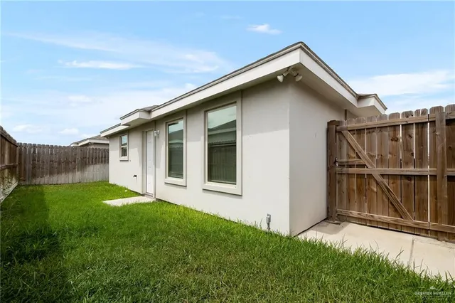$1,250 | 1305 Alta Vista Drive, Unit 4, Weslaco, TX 78596