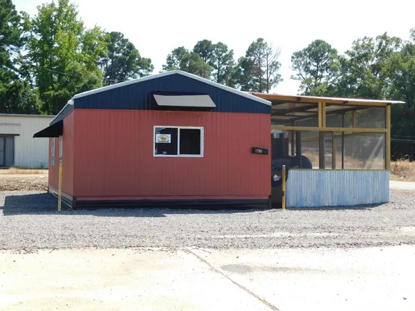 $219,000 | 1200 South Arkansas Street, Springhill, LA 71075