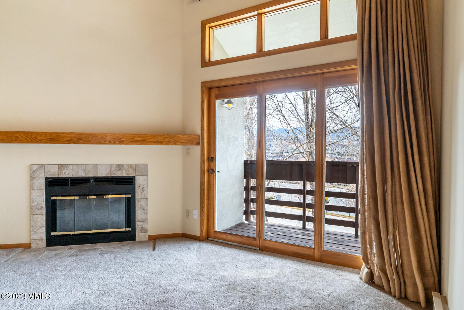 333 Beard Creek Road, Unit A305 Edwards, CO 81632 - Photo 13 of 26 Living Room (4)