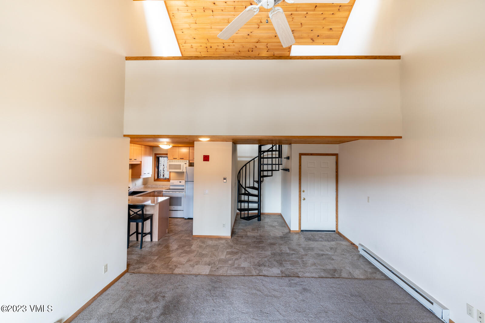 333 Beard Creek Road, Unit A305 Edwards, CO 81632 - Photo 19 of 26 Vaulted Ceilings