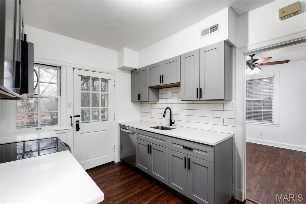 205 Grover Road St. Louis, MO 63125 - Photo 18 of 26