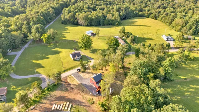 $799,900 | 92 Ghea Road, Normandy, TN 37360