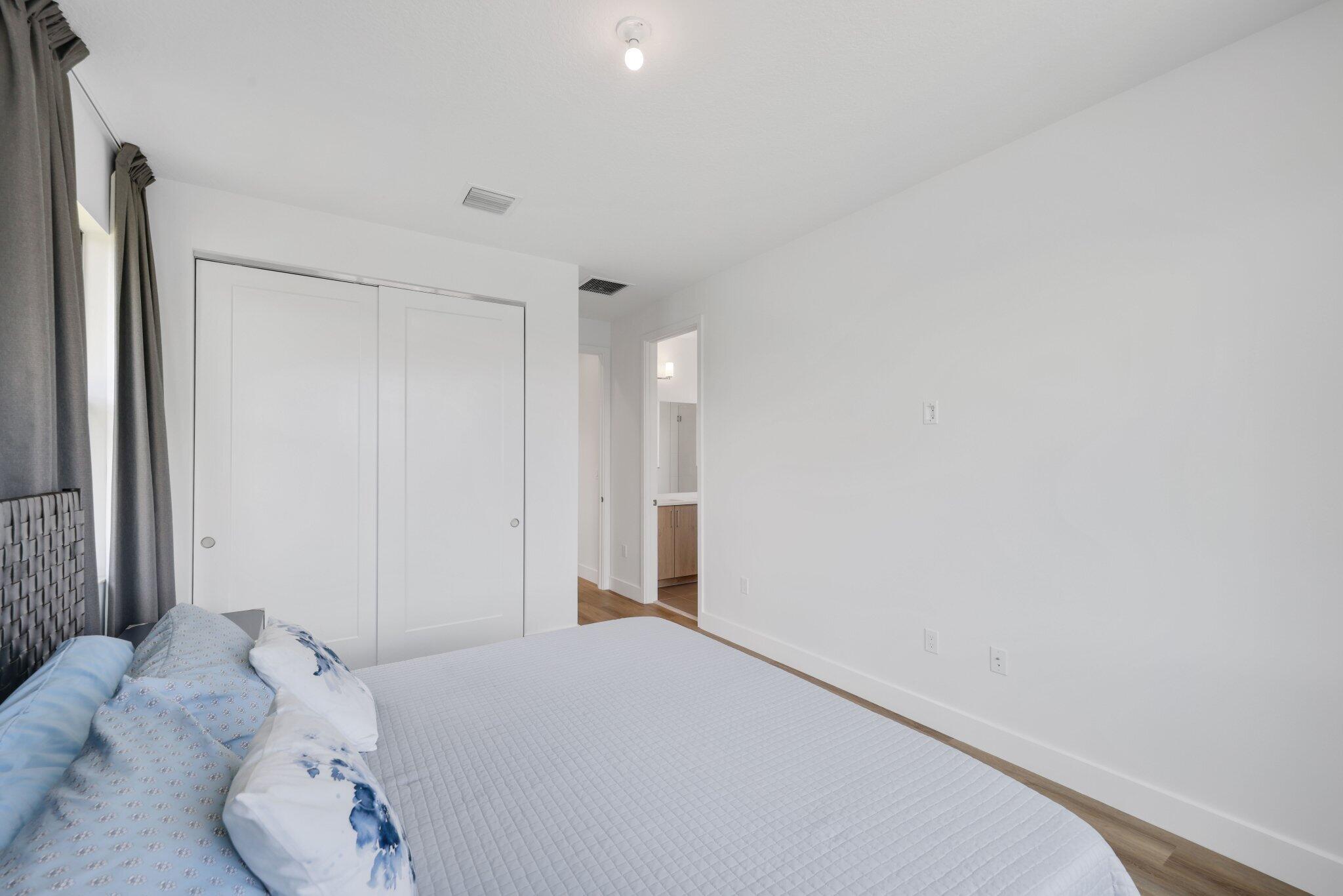 9682 Juniper Bay Avenue Boca Raton, FL 33434 - Photo 67 of 105 9682 Juniper Bay Ave - 77.jpg-SMALL