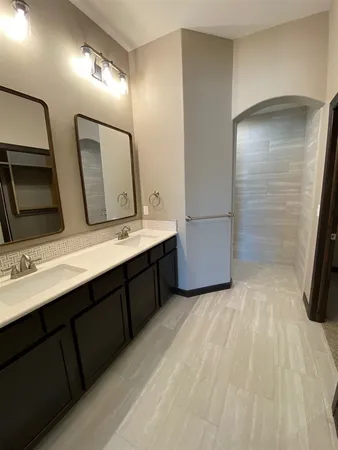 $311,775 | 2418 East Madison Avenue, Derby, KS 67037