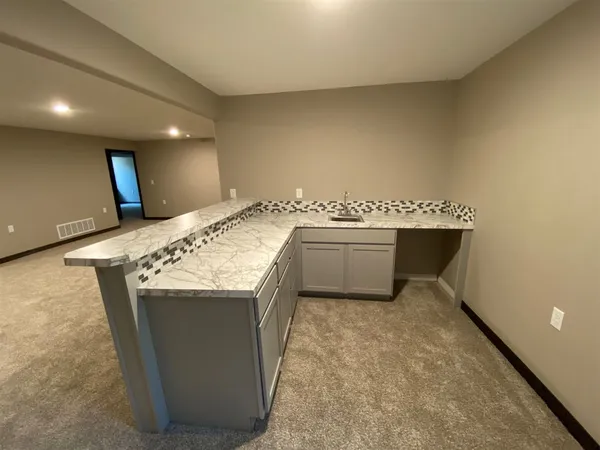 $311,775 | 2418 East Madison Avenue, Derby, KS 67037